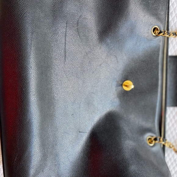 Preowned CHANEL vintage jumbo flap CC turnlock caviar shoulder chain tote bag - Picture 15 of 16